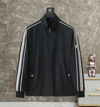 超人気美品◆ モンクレール コート ステートメント  