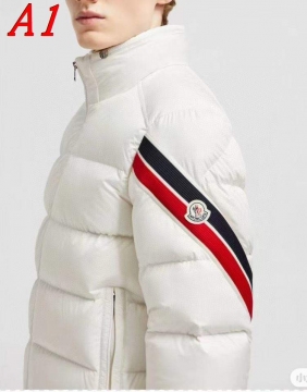 2025 モンクレール 売れ筋 ダウンジャケット メンズ 保温性を発揮する