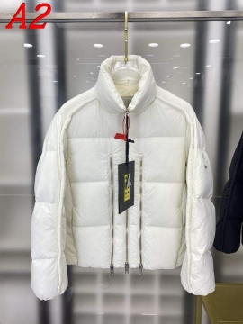 2025 モンクレール カスタマイズ ダウンジャケット メンズ 防風効果いい