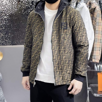 2025 フェンデイ バーゲン メンズ ダウンジャケット 首周りもあったかい