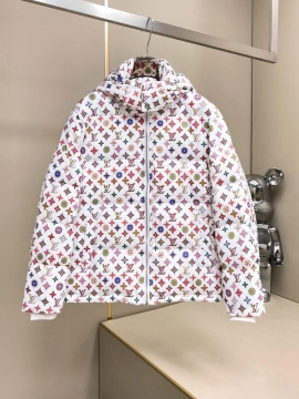 2025 ルイヴィトン ビジネス向け ダウンプレミアムダウンジャケット 保温性を発揮する