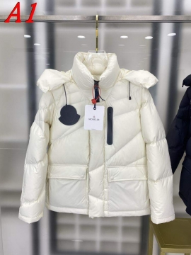 2025 モンクレール ユニーク ダウンプレミアムダウンジャケット 防風性にも優れた