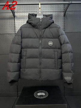 2025 カナダグース 冬の定番 ダウンジャケット メンズ 高級感ある