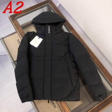 2025 モンクレール 大人気 ダウンプレミアムダウンジャケット 高レベルの保温性