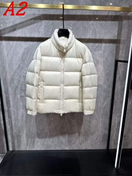 2025 モンクレール 新発売 ダウンプレミアムダウンジャケット 肌触り柔らかく