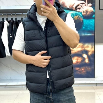 2025 モンクレール 期間限定 ダウンプレミアムダウンジャケット 数に限りがある