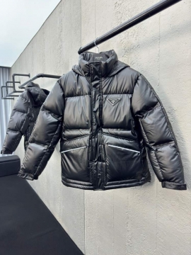 2025 プラダ プレミアム メンズ ダウンジャケット ダウンフェザーを使用した