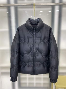 2025 ルイヴィトン 高密度ダウン ダウンジャケット メンズ 保湿性の向上