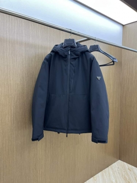 2025 プラダ アフターサービス ダウンジャケット メンズ 冬物大人気SALE