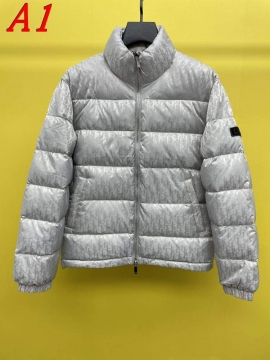 2025 ディオール エクスクルーシブ ダウンプレミアムダウンジャケット 保湿性の向上