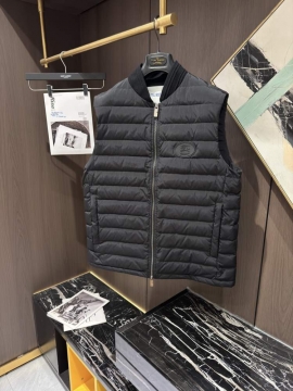 2025 バーバリー お買い得 ダウンジャケット メンズ 防風性に優れ