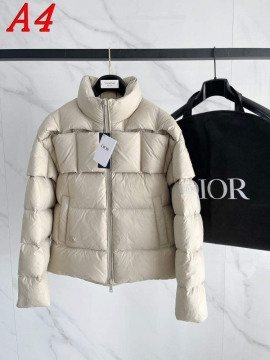 2025 ディオール すらり‌ メンズ ダウンジャケット 何にでも合わせ易く格好良く決まる