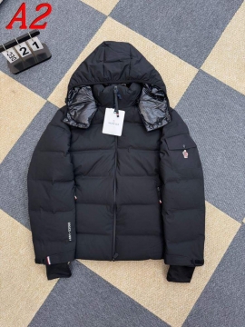 2025 モンクレール 本物 ダウンプレミアムダウンジャケット ワンランク上のアウターウエア