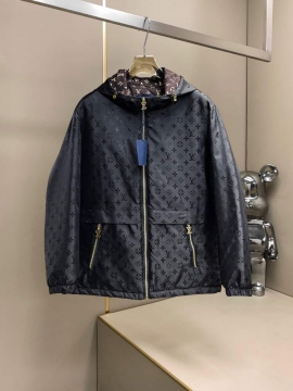 2025 ルイヴィトン たっぷり‌ ダウンジャケット メンズ 数に限りがある