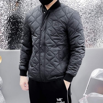 2025 バーバリー 高品質 ダウンプレミアムダウンジャケット 高レベルの保温性