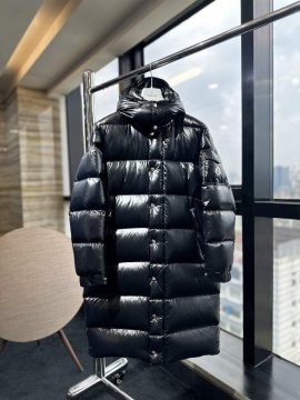 2025 モンクレール 期間限定 メンズ ダウンジャケット 着心地よい