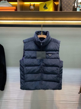 2025 プラダ 本物素材 ダウンジャケット メンズ 腰の括れ