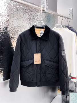 2025 バーバリー ネット限定 ダウンジャケット メンズ カジュアル・ウエア