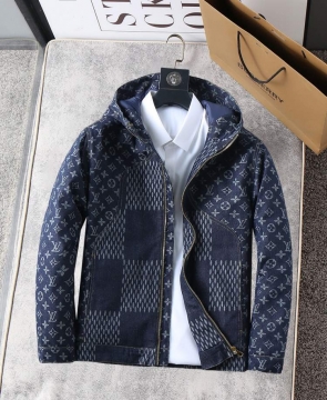 2025 ルイヴィトン 在庫あり メンズ ダウンジャケット 程よい光沢感がある