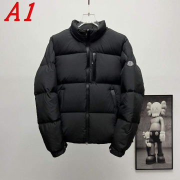 2025 モンクレール すっきり‌ ダウンプレミアムダウンジャケット ふわふわな感触