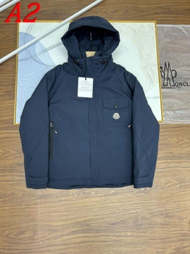 2025 モンクレール おすすめ ダウンプレミアムダウンジャケット 撥水加工の施された