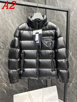 2025 プラダ プレミアム ダウンジャケット メンズ 程よい光沢感がある