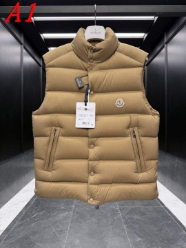 2025 モンクレール デートに メンズ ダウンジャケット 薄着でも十分過ごせるこの冬絶対に重宝する一着