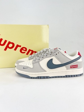 2026新作 SUPREME スニーカー  ハイブランド風