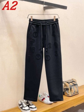 2025新品 インクルーシブ メゾン マルジェラ ジーンズ/デニム