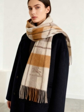 2025FW バーバリー ショール ネット限定 男女兼用 