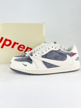 2026FW SUPREME スニーカー  インスタ映え