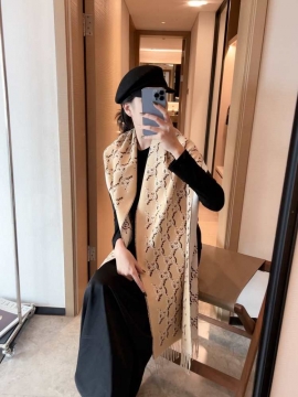 2025-26秋冬 グッチ ショール 通販 男女兼用