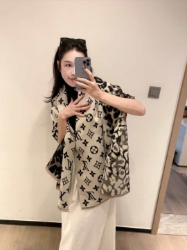 2025新作 ルイヴィトン ショール 人気 男女兼用 多色可选