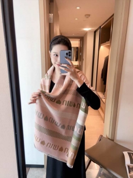 2025秋冬 ミュウミュウ ショール 新発売 男女兼用 多色可选