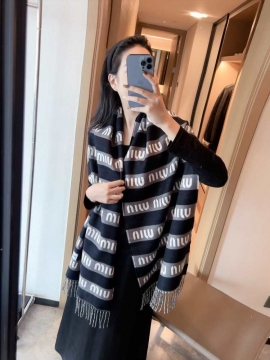 2025FW ミュウミュウ ショール 新登場 男女兼用 多色可选