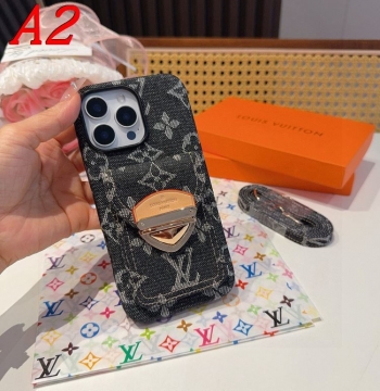 2026秋冬LOUIS VUITTONルイヴィトンIPHONE 携帯カバートラベル向け