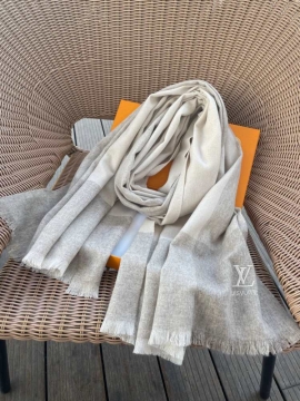 2025-26秋冬 ルイヴィトン ショール 激安 男女兼用 