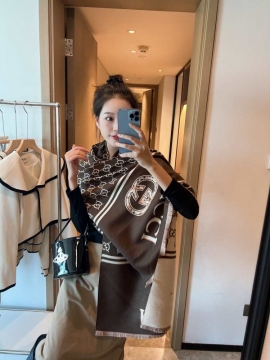 2025新作 グッチ ショール 注目 男女兼用 