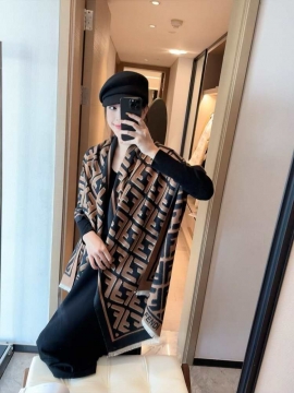 2025AW フェンデイ ショール オンライン 男女兼用 