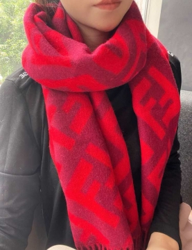 2025FW フェンデイ ショール ネット限定 男女兼用 