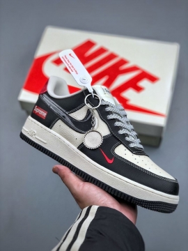 2026新作 SUPREME スニーカー  エキサイティング