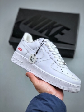 2026AW SUPREME スニーカー  グローバルスタイル