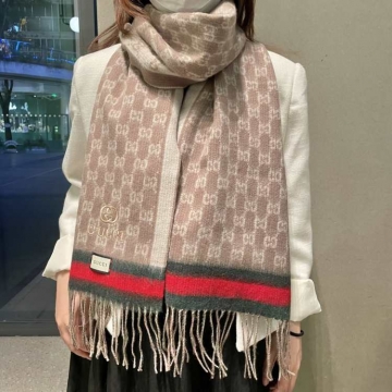 2025新作 グッチ ショール 人気 男女兼用 