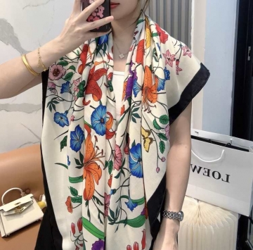 2025-26秋冬 グッチ ショール 最新作 男女兼用