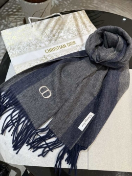 2025秋冬 ディオール ショール おすすめ 男女兼用 