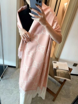 2025新品 グッチ ショール 在庫あり 男女兼用