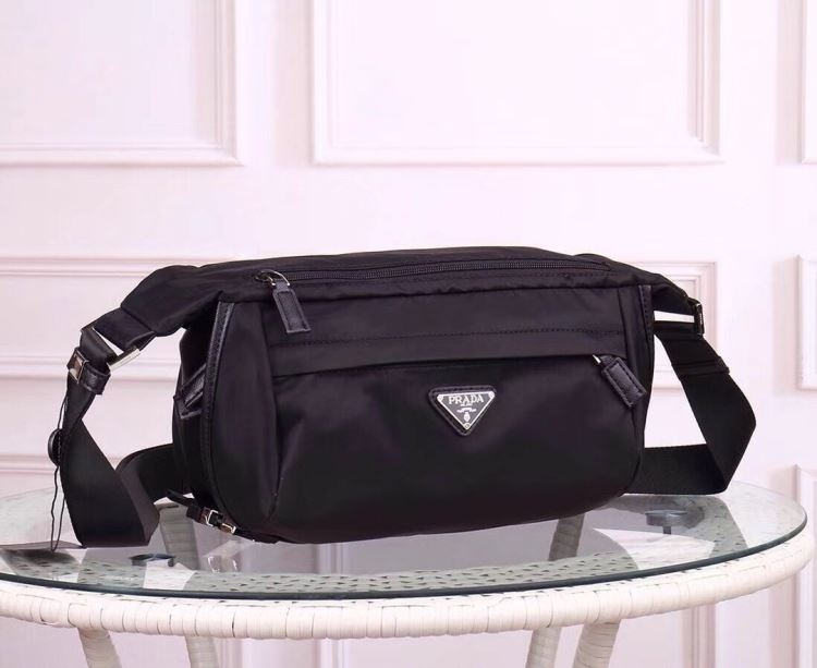 数量限定 VIP価格2026新作プラダメンズバッグ