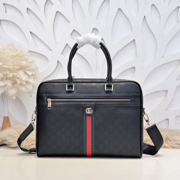 人気確定 2026新作グッチメンズバッグ