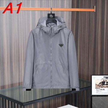 2026年 プラダ コート 一目ぼれ