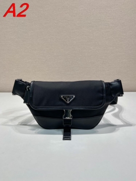 岩ちゃん愛用2026新作プラダメンズバッグ